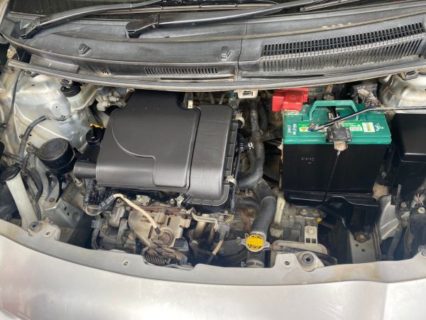 Toyota Yaris (2010) - Image 3